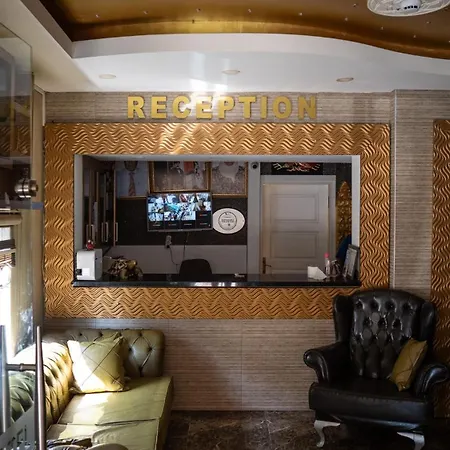 üstün Apart Otel *